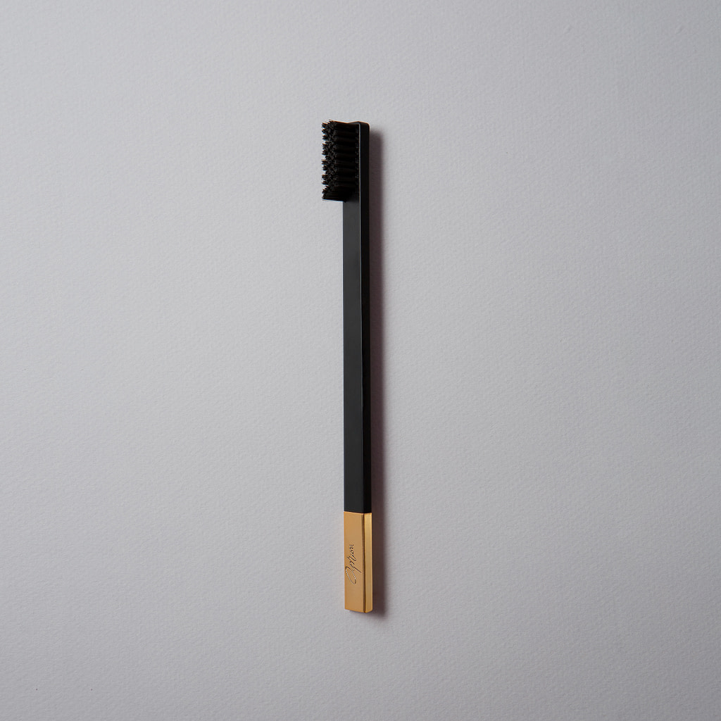 Black Gold designer toothbrush SLIM by Apriori