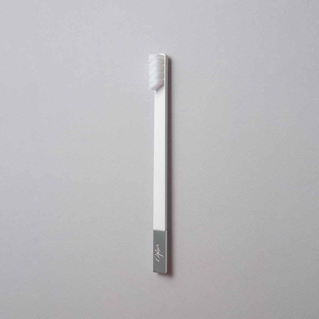 White Silver designer toothbrush SLIM by Apriori