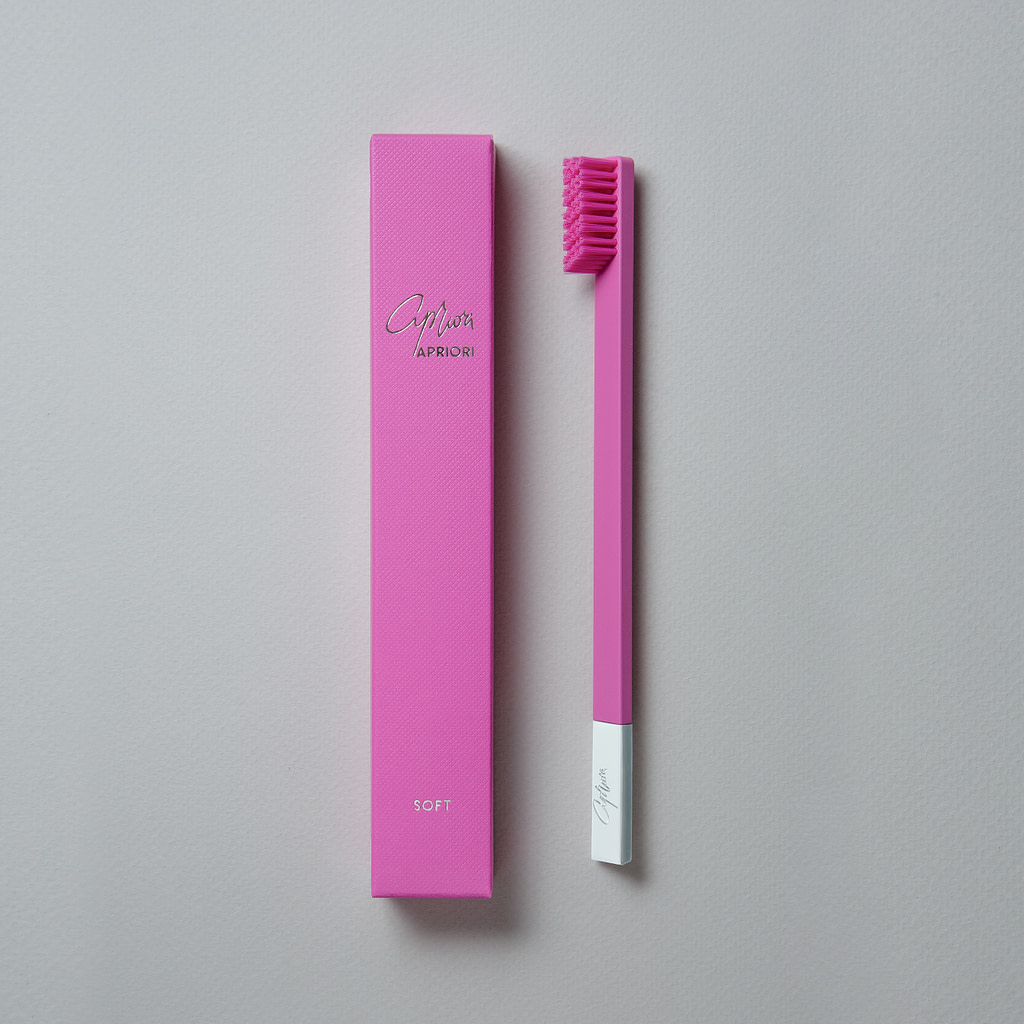 Bubblegum Pink Silver designer toothbrush SLIM by Apriori