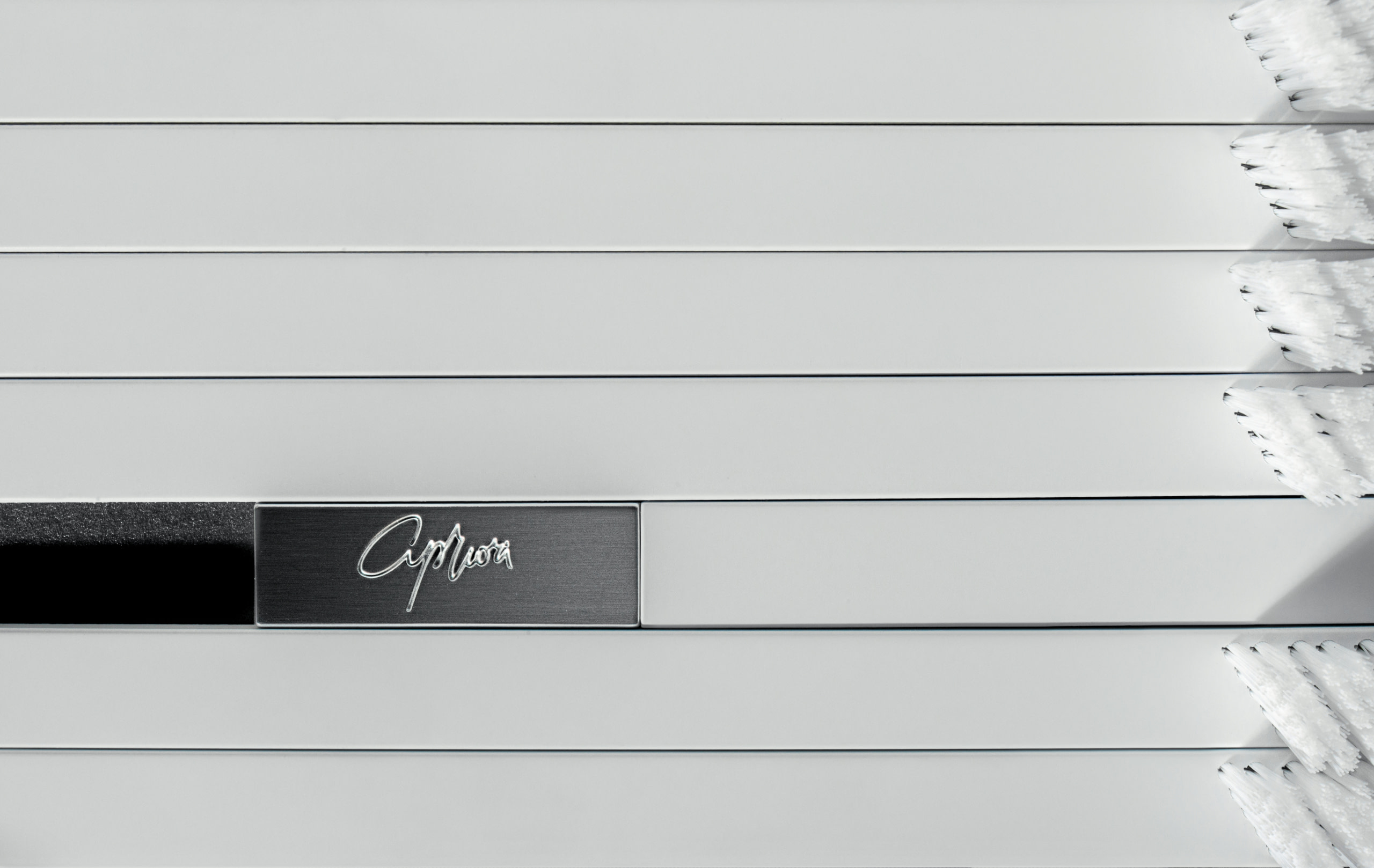 slim-by-apriori-white-toothbrushes SLIM by Apriori white designer toothbrushes