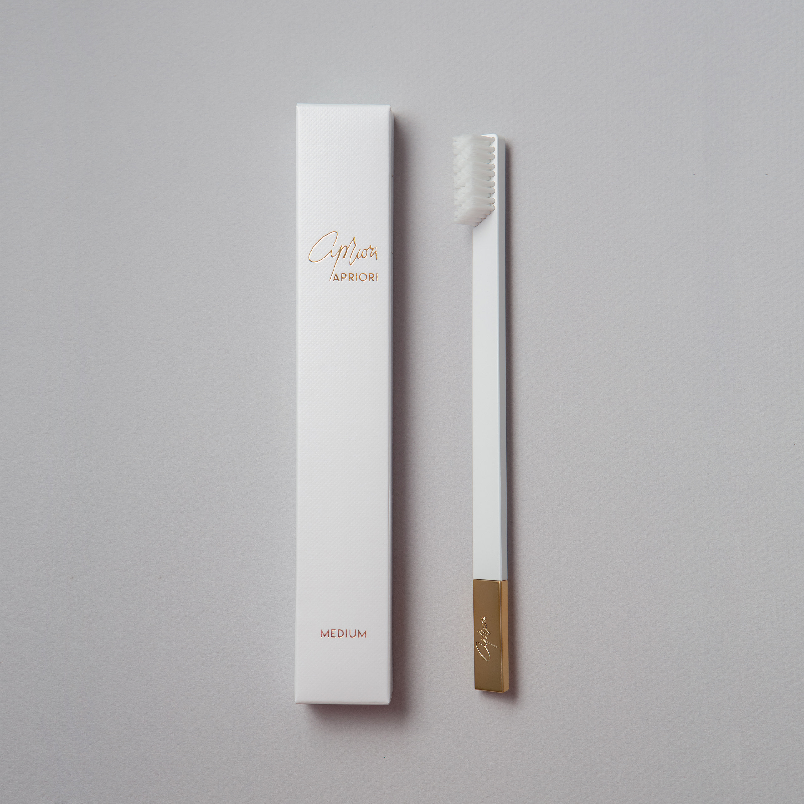 slim-by-apriori-white-gold-toothbrush-2023