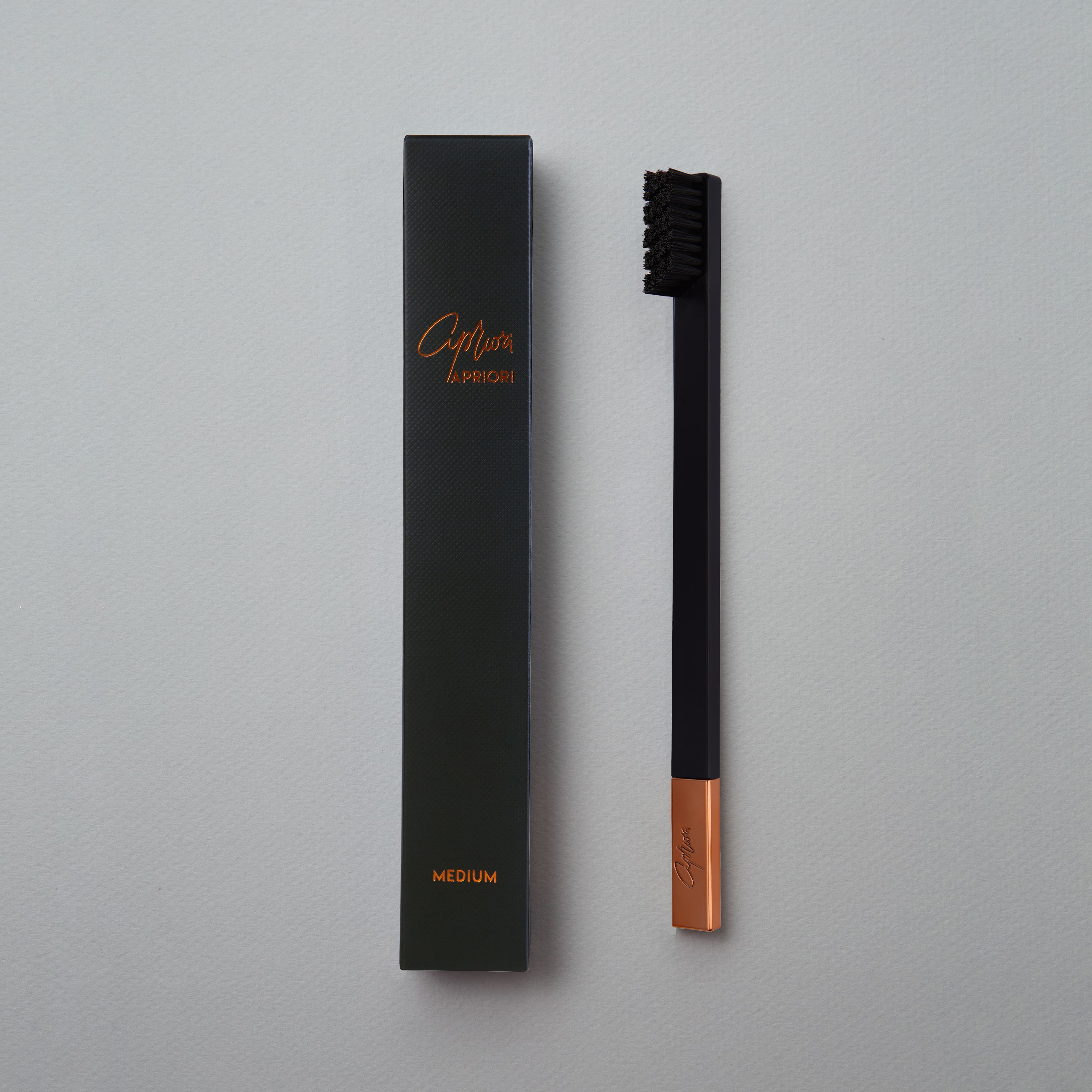 slim-by-apriori-copper-noir-toothbrush-02