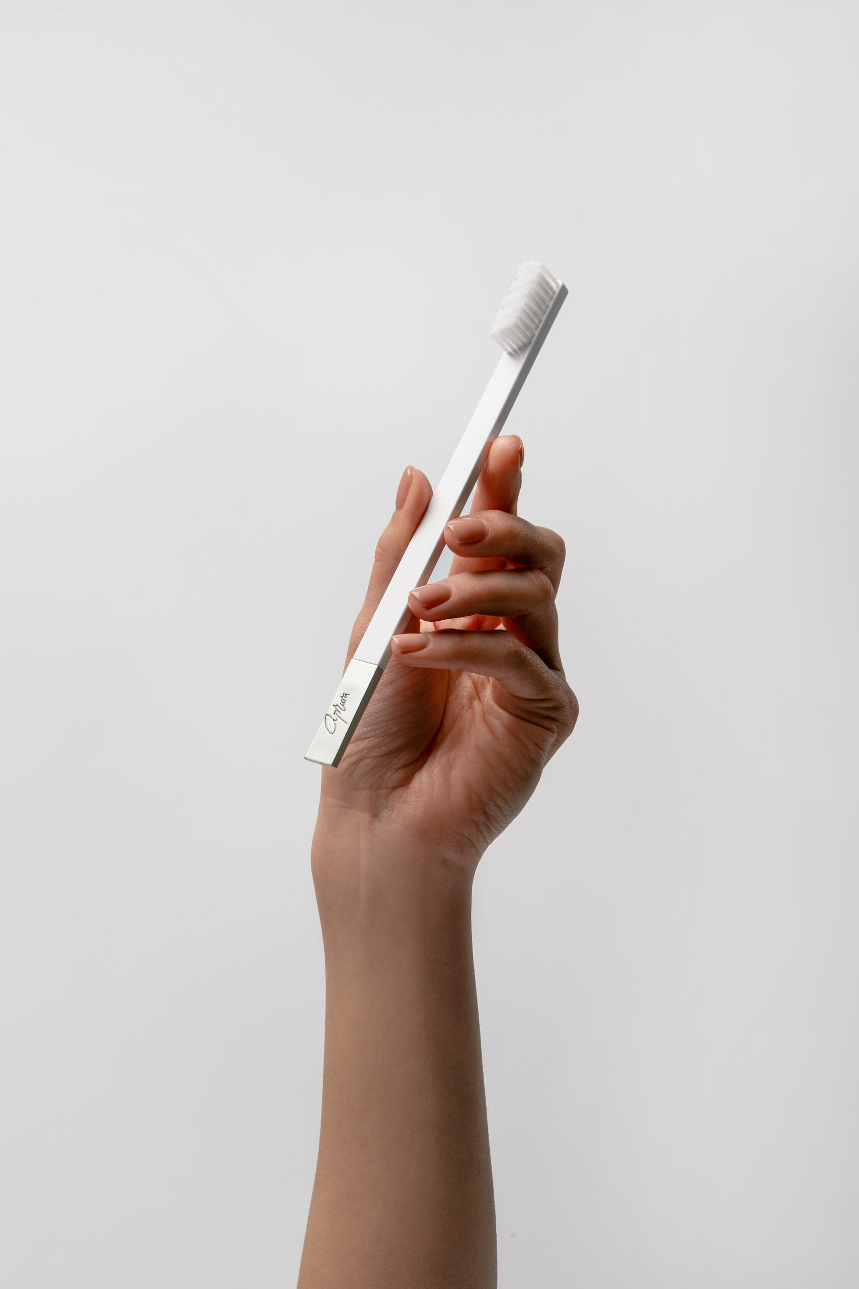 Our Sustainability - White Silver designer toothbrush SLIM by Apriori