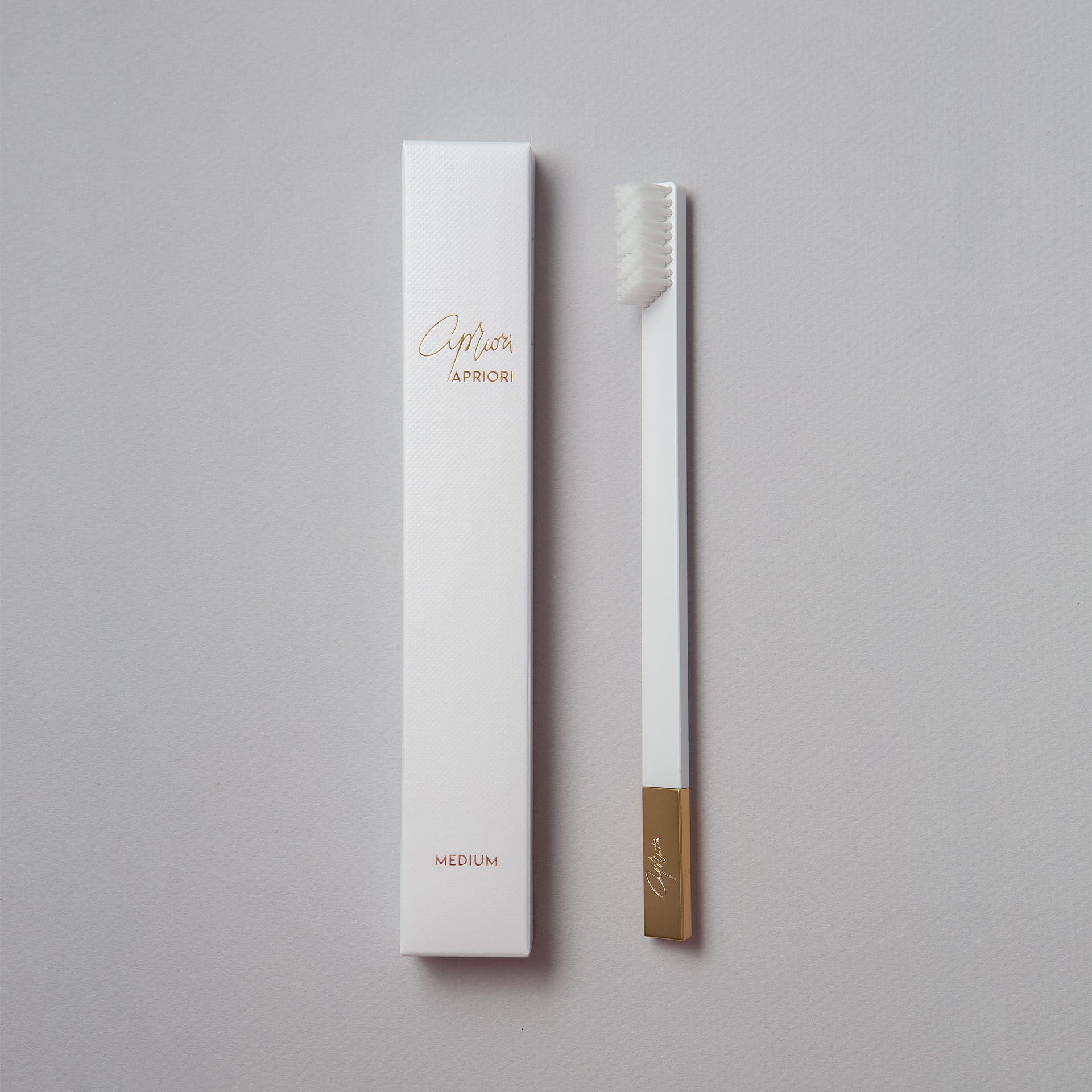 slim-by-apriori-white-gold-toothbrush-2023